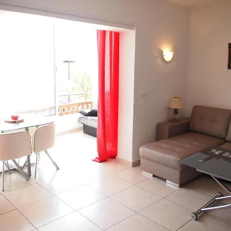 La Baie 12 Apartment